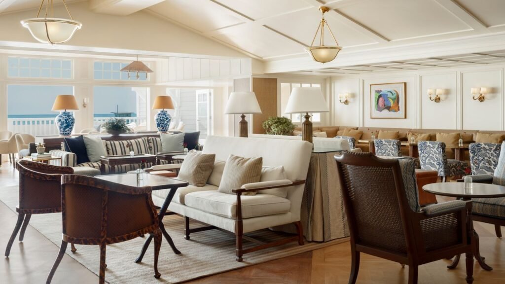 How To Nail the Nancy Meyers Aesthetic in Your Own Dining Room