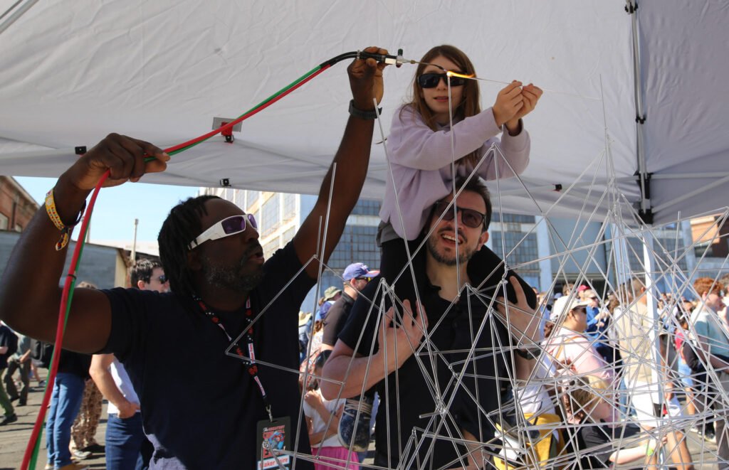 Making Connections With Glass - Make: