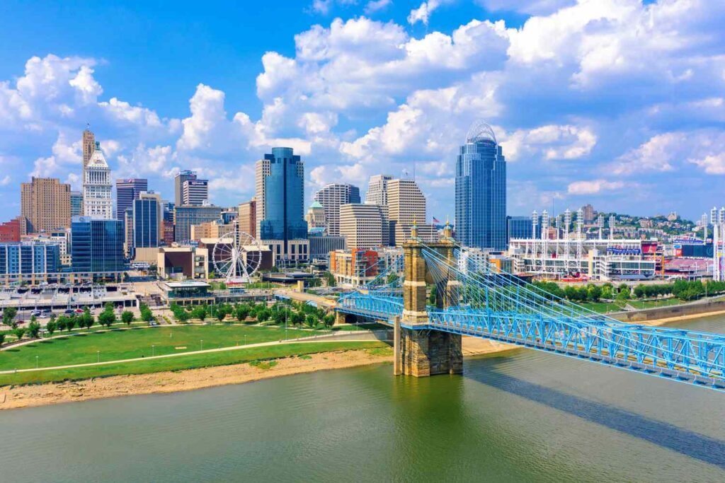 The Essential Guide to Cincinnati, Ohio