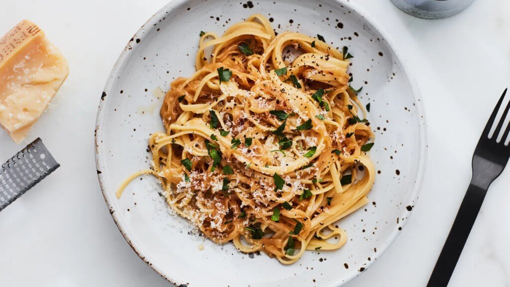 Caramelized Onion Pasta Recipe | Epicurious