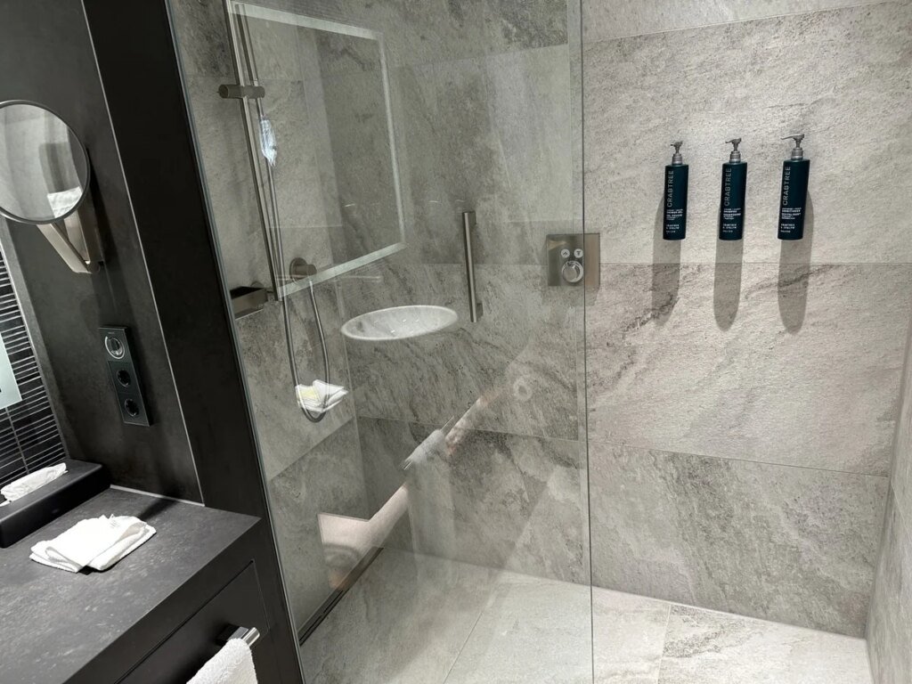 19 Things That Drive Me Nuts About Staying in Hotels (What’s Yours?) -