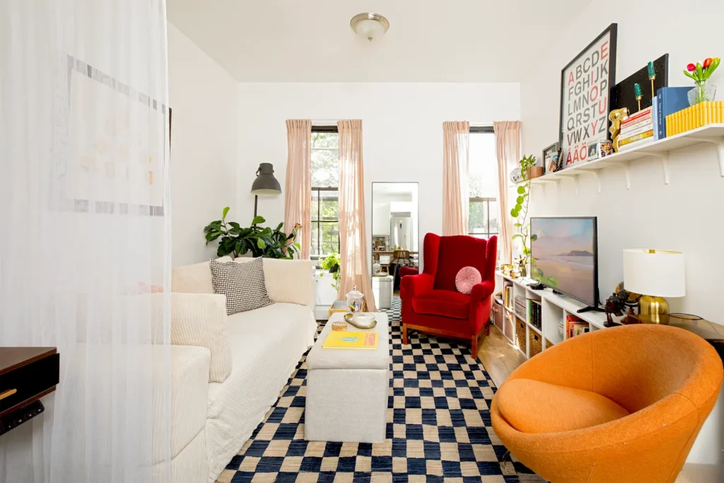 This Luggage Item Actually Belongs All Over Your Home (It’s Smart!)