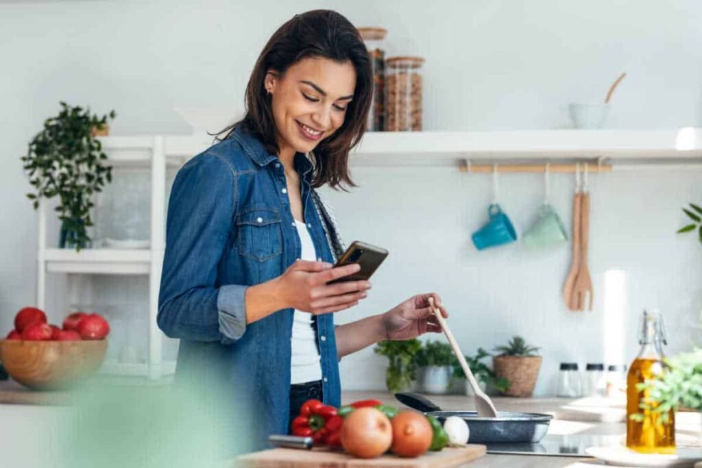 9 Seriously Helpful UK Vegan Apps To Know In 2026