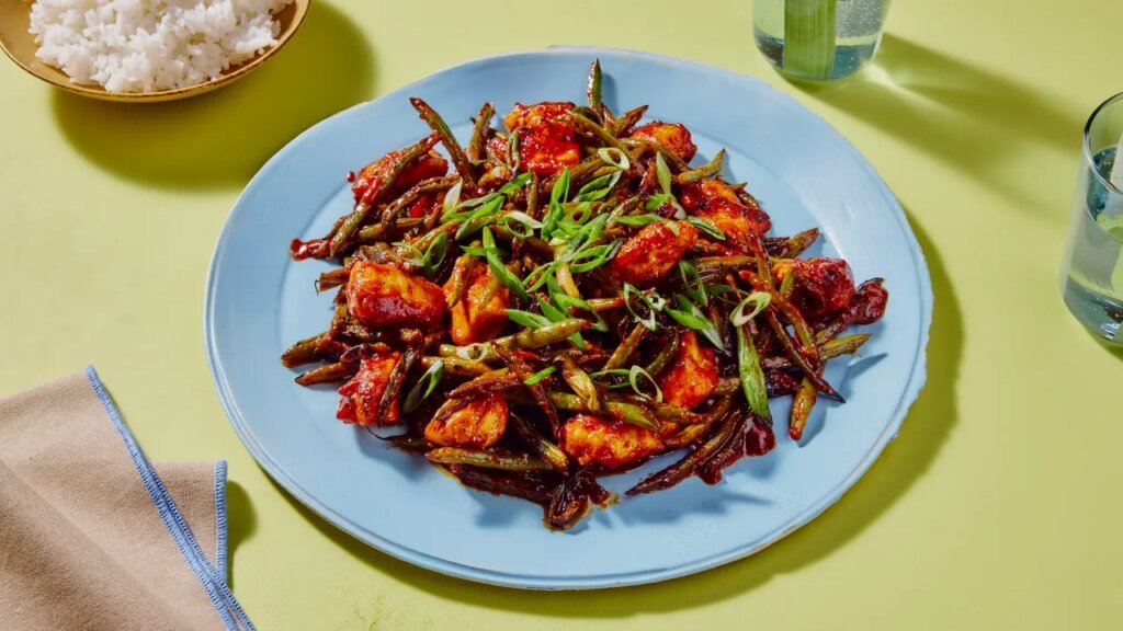 Gochujang Chicken Stir-Fry Recipe | Epicurious