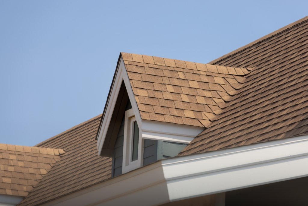 18 Common Types of Shingles for Roofs 18 Common Types of Shingles for Roofs