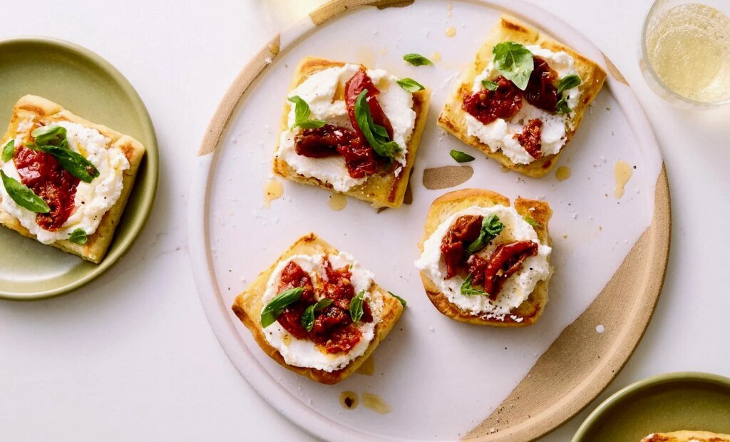 The No-Cook Trader Joe’s Dinner I’m Making on Repeat The No-Cook Trader Joe's Dinner I'm Making on Repeat