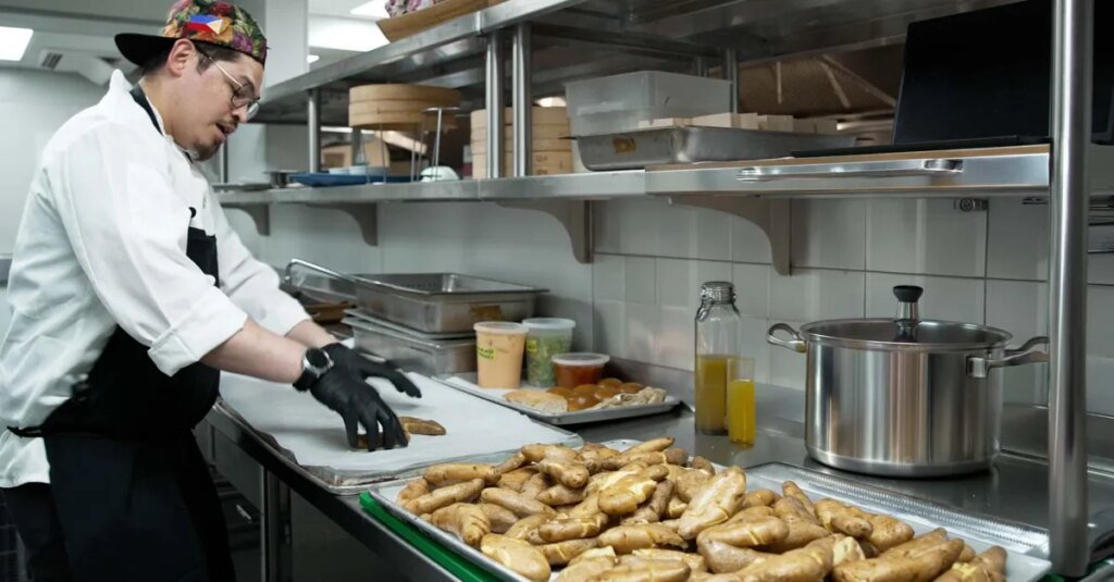Thoughtful Kitchen Prep Helps This NYC Hotel Feed Thousands of Guests Thoughtful Kitchen Prep Helps This NYC Hotel Feed Thousands of Guests